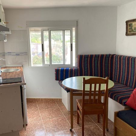 La Casa De Paco El Ventero El Altillo Almocita Luaran gambar